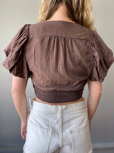 Load image into Gallery viewer, Brown ruffle top
